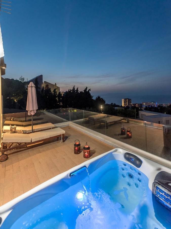 דירות איקסיה Flyviewflatsgold Privatehottub With Seaview מראה חיצוני תמונה